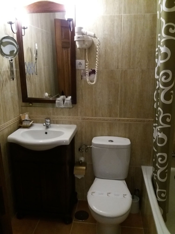 Imagen de la habitación del Hostal Rural Moratin. Foto 10