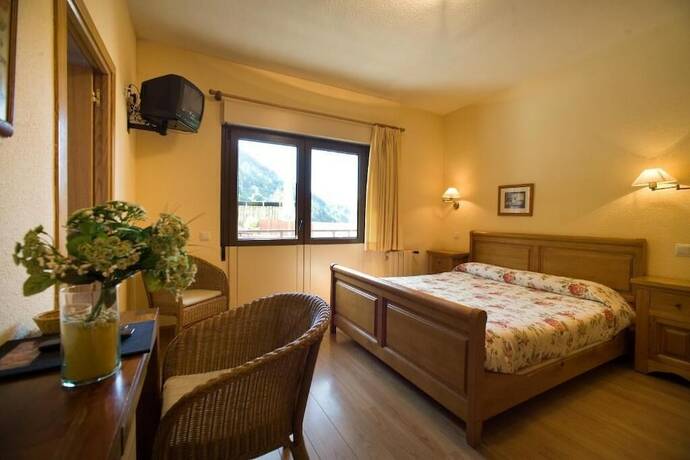 Imagen general del Hostal Rural Salazar. Foto 3