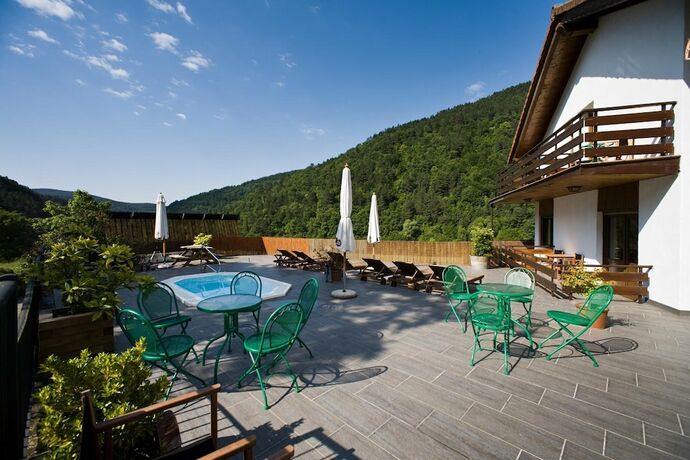 Imagen general del Hostal Rural Salazar. Foto 9