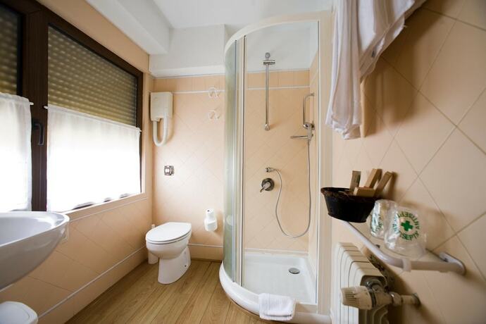 Imagen general del Hostal Rural Salazar. Foto 10