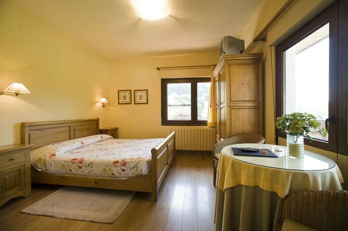 Imagen de la habitación del Hostal Rural Salazar. Foto 19