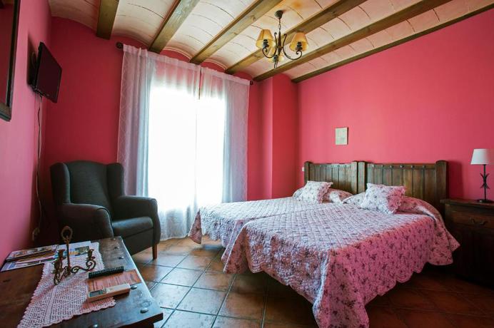 Imagen de la habitación del Hostal Rural Santa B&aacute;rbara. Foto 7