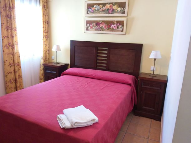 Imagen de la habitación del Hostal Rural Zahara. Foto 11