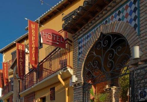 Imagen de los exteriores del Hostal Ruta De Lorca. Foto 11