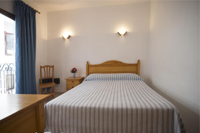 Imagen general del Hostal Sa Rota. Foto 16