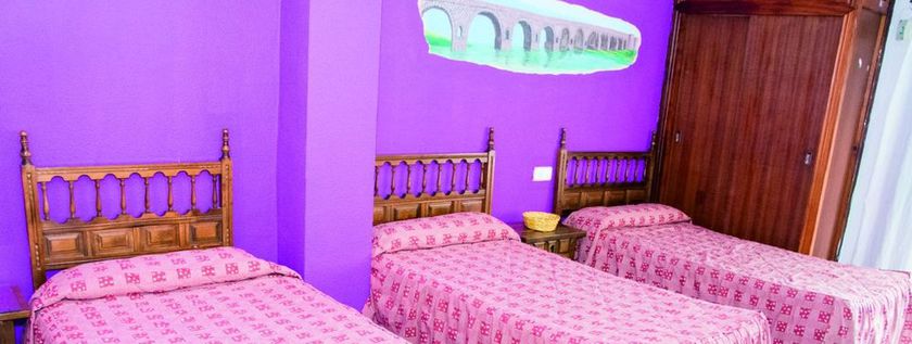 Imagen general del Hostal Salud. Foto 10