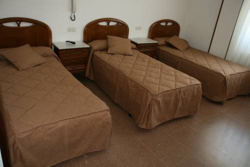 Imagen de la habitación del Hostal San Andr&eacute;s, Najera. Foto 7