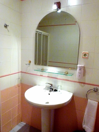 Imagen de la habitación del Hostal San Andres, Soria. Foto 3