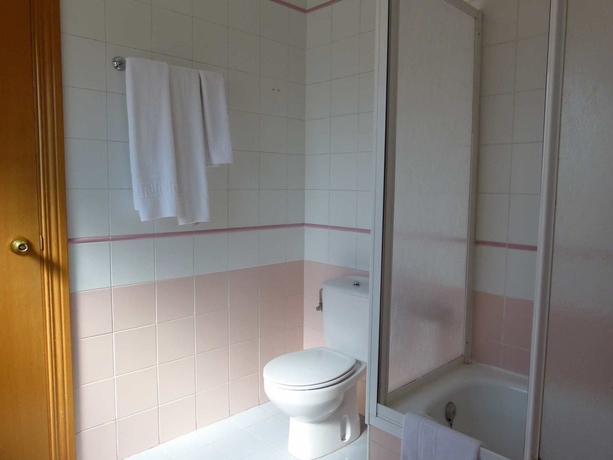 Imagen de la habitación del Hostal San Andres, Soria. Foto 7