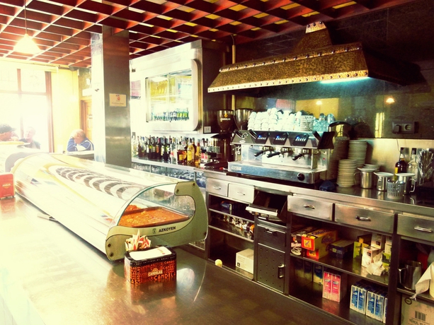 Imagen del bar/restaurante del Hostal San Andres, Soria. Foto 2