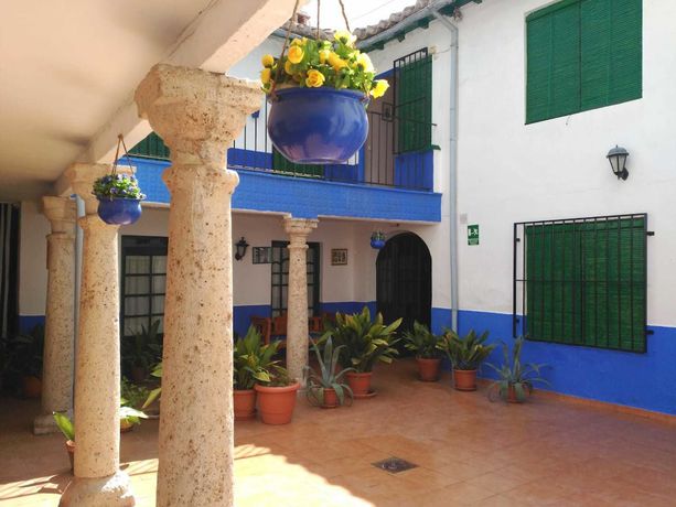 Imagen de los interiores del Hostal San Bartolomé. Foto 5