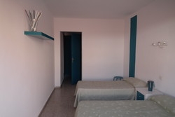 Imagen de la habitación del Hostal San Carlos LLoret. Foto 2