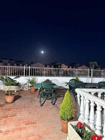 Imagen de los exteriores del Hostal San Felipe, San Pedro. Foto 9