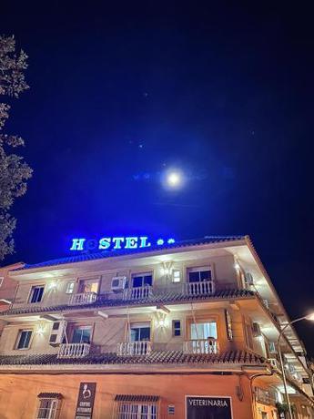 Imagen de los exteriores del Hostal San Felipe, San Pedro. Foto 11