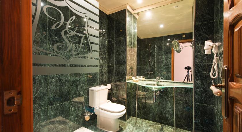 Imagen general del Hostal San Francisco, Granja de Torrehermosa. Foto 7