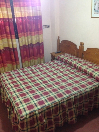 Imagen de la habitación del Hostal San Francisco, Sevilla. Foto 6