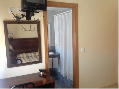 Imagen de la habitación del Hostal San Froilan. Foto 4
