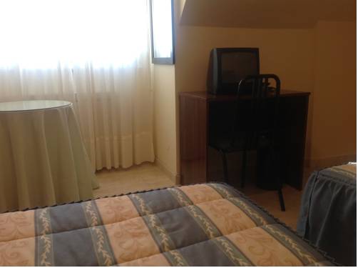 Imagen de la habitación del Hostal San Froilan. Foto 13