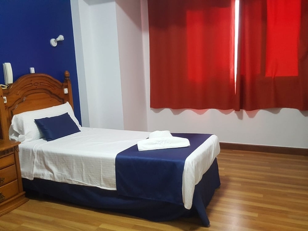 Imagen de la habitación del Hostal San Gines. Foto 6