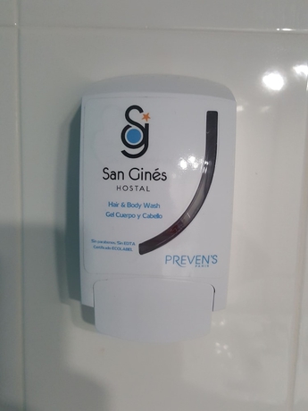 Imagen de la habitación del Hostal San Gines. Foto 12