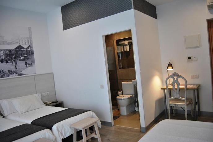 Imagen de la habitación del Hostal San Lorenzo, Gran V&iacute;a. Foto 8