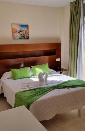 Imagen de la habitación del Hostal San Marcos, San Martín de la Vega. Foto 8