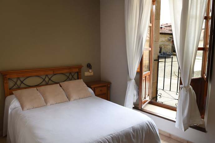 Imagen de la habitación del Hostal San Martin, Molinos del Duero. Foto 3