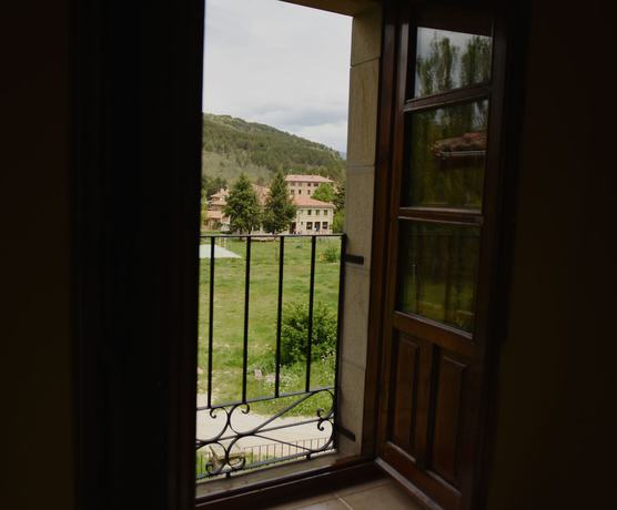 Imagen de la habitación del Hostal San Martin, Molinos del Duero. Foto 5