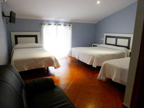 Imagen de la habitación del Hostal San Miguel, Trujillo. Foto 8