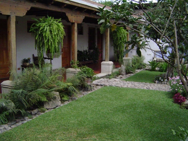 Imagen de los exteriores del Hostal San Nicolas, Antigua Guatemala. Foto 15