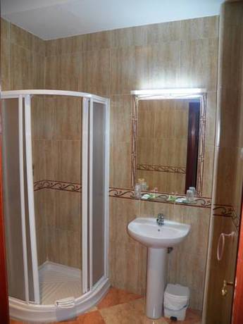 Imagen de la habitación del Hostal San Roque, Guadalajara. Foto 9