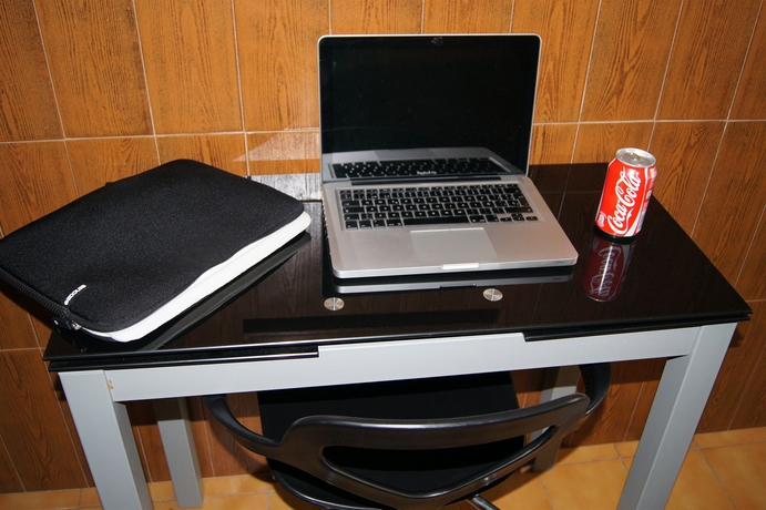 Imagen de la habitación del Hostal Sanmar. Foto 11