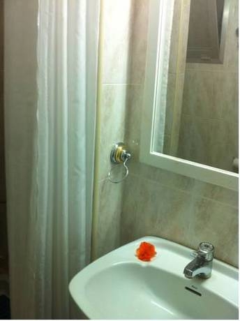 Imagen general del Hostal Sant Jordi, Tossa de Mar. Foto 4