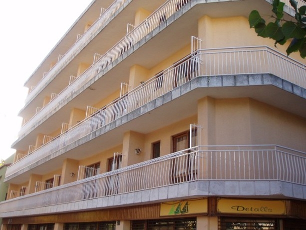Imagen general del Hostal Santa Ana, Lloret de Mar. Foto 1
