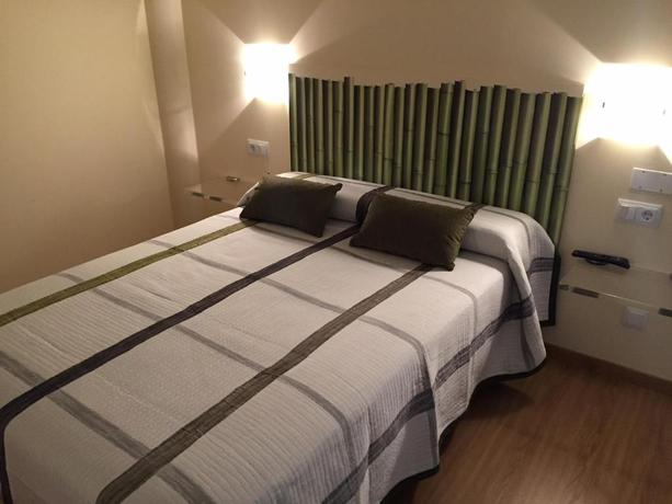 Imagen general del Hostal Santa Baia. Foto 9