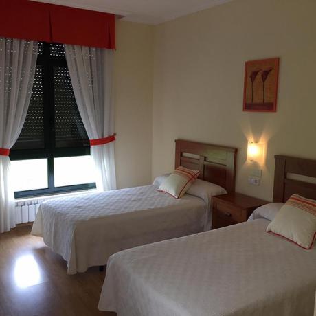 Imagen general del Hostal Santa Baia. Foto 15