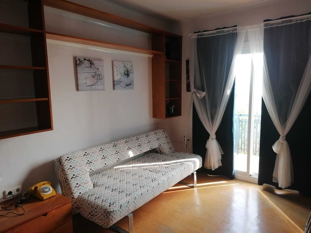 Imagen de la habitación del Hostal Santa Gemma. Foto 8