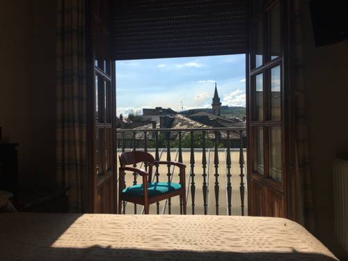 Imagen de la habitación del Hostal Santa María, CACABELOS. Foto 3