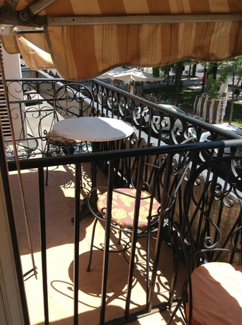 Imagen de la habitación del Hostal Santa Marta, Aranjuez. Foto 5