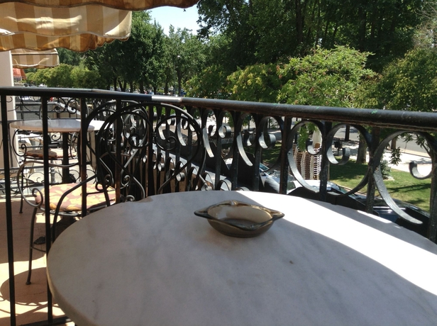 Imagen de la habitación del Hostal Santa Marta, Aranjuez. Foto 8