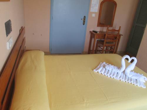 Imagen de la habitación del Hostal Santi, Es Calo. Foto 2