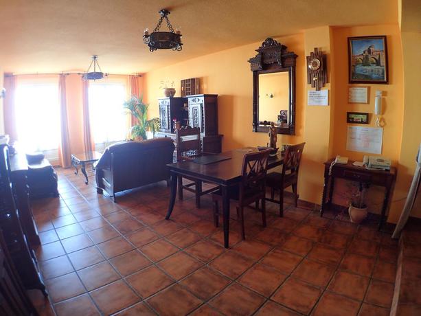 Imagen general del Hostal Santiago, Carrión de los Condes. Foto 2