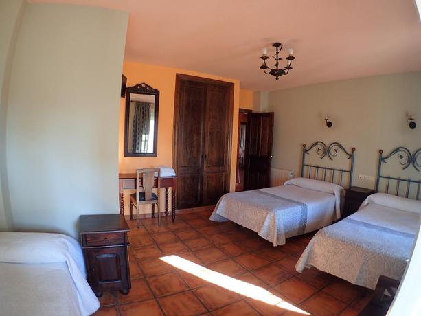 Imagen general del Hostal Santiago, Carrión de los Condes. Foto 6