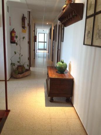 Imagen general del Hostal Santiago, Écija. Foto 5