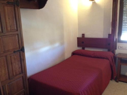 Imagen de la habitación del Hostal Santiago, Écija. Foto 9