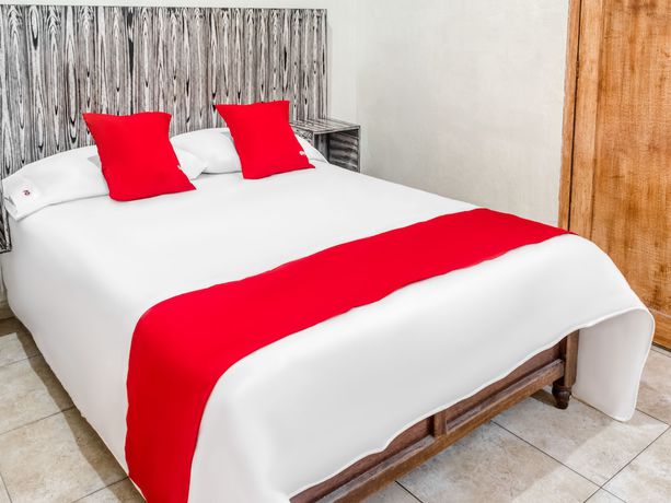 Imagen de la habitación del Hostal Santo Domingo, Centro Hist&oacute;rico de Puebla. Foto 12
