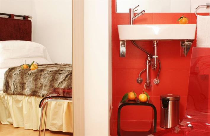 Imagen de la habitación del Hostal Santo Domingo, Gran V&iacute;a. Foto 14