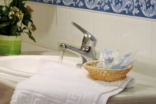 Imagen de la habitación del Hostal Santo Domingo de Silos, SANTO DOMINGO DE SILOS. Foto 3