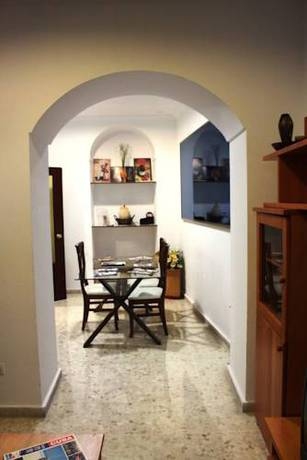 Imagen de los interiores del Hostal Sanvi. Foto 11