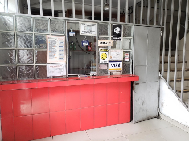 Imagen de los interiores del Hostal Sauna Emporio Pizarro. Foto 11